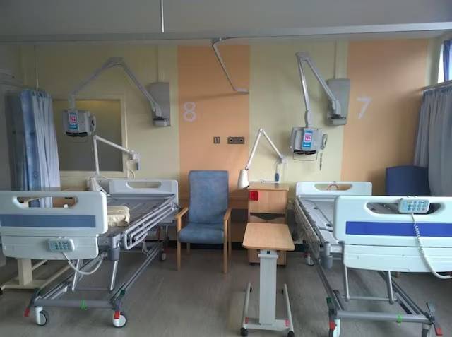 Case Study - Leeds Hospitals Trust Dementia Care