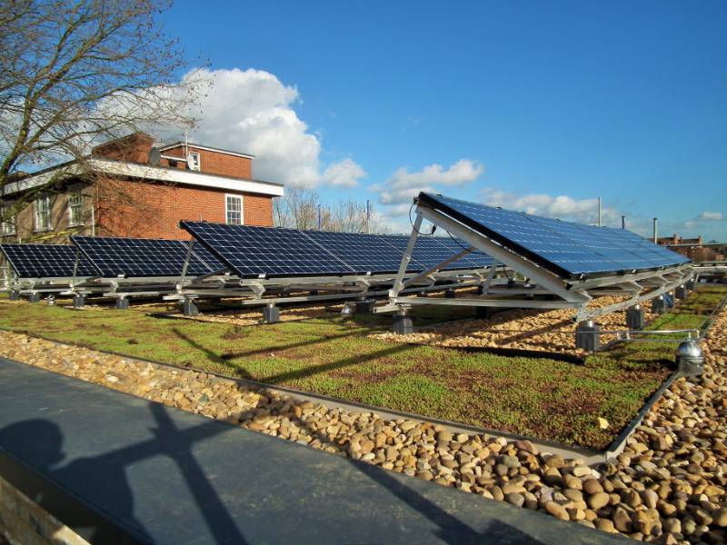 ROOFPORT - Green solar roof