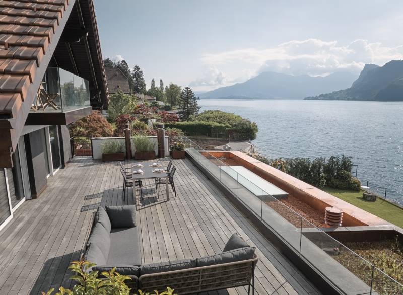 Accoya  Color Decking for a Villa with views to Lake Lucerne