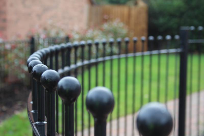 Ball Top Metal Railings