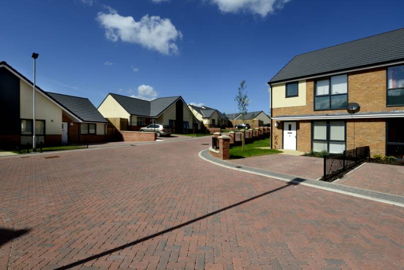 Permeable paving provides the SuDS solution for a Social Housing development