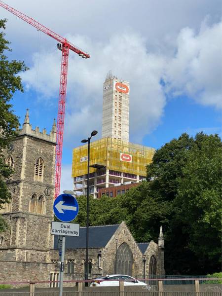 Emshield DFR/WFR - CE has been specified and successfully installed on the Castle View Development in Bristol - Successfully Sealing and providing increased Fire Resistance to the Wide,  High Movement, Structural  Movement Joints