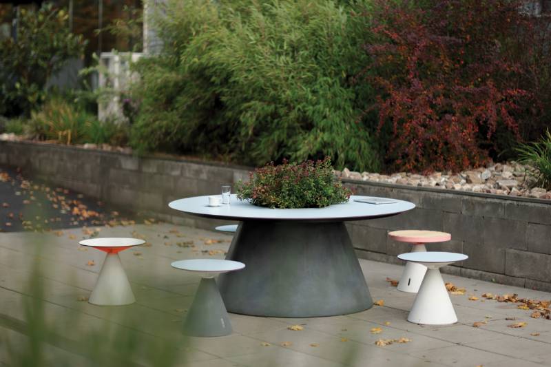 Conics Table - Outdoor Tables