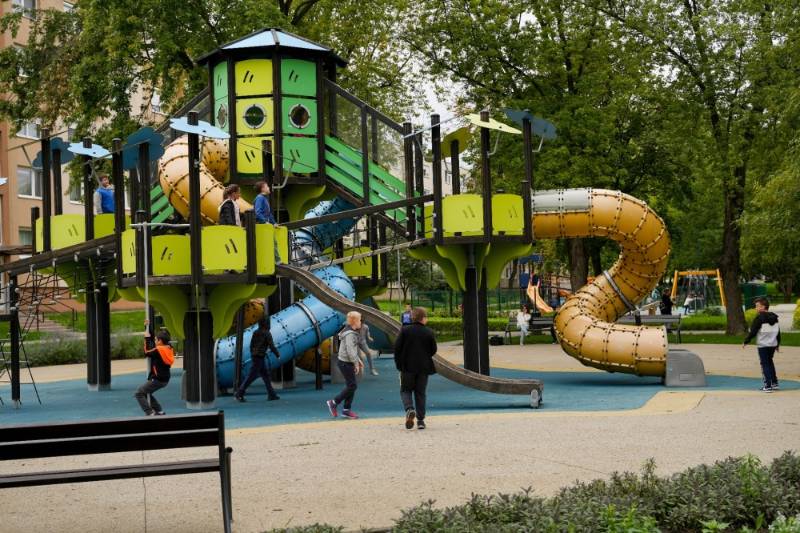 Price, sandbox, climbing frame — the city's playgrounds are being beautified