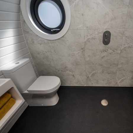 Polysafe Quattro PUR  - Polysafe Safety Flooring