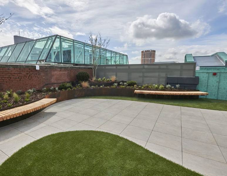 Taylor's Corner, Leeds - ResinEdge