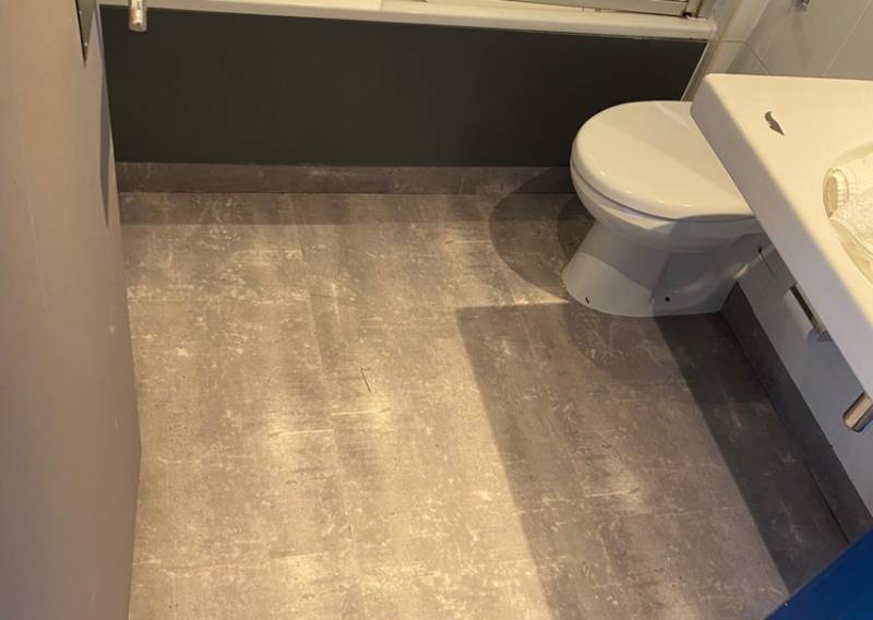 UltraFloor makes fast work of 44 Radisson Red Hotel Bathrooms