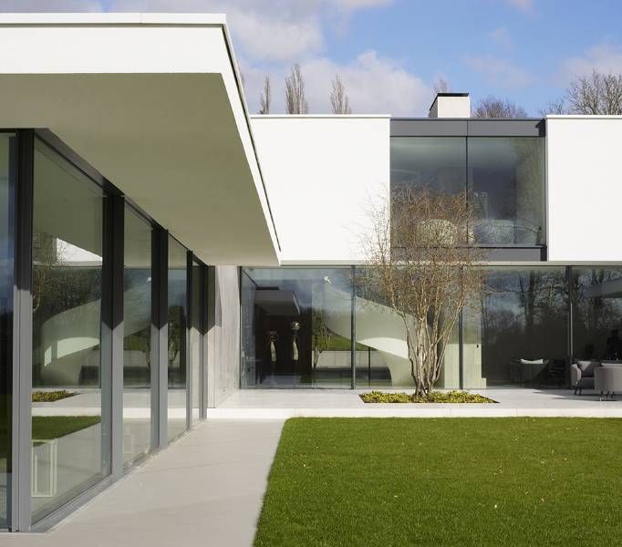 Sto Provides An Attractive Finish To A New Contemporary House