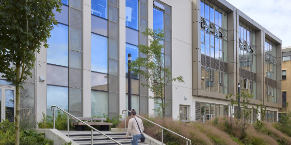 Student Learning Centre – RVC - Herefordshire, England - Stunning new learning space for Royal Veterinary College students