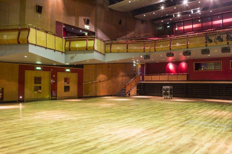 Cliffs Pavilion F. Ball puts on a showstopping performance at