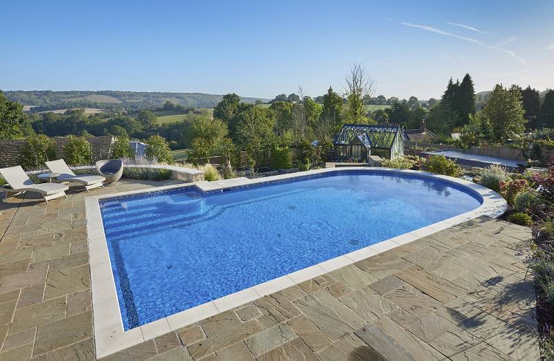 Moleanos Pool Coping Project