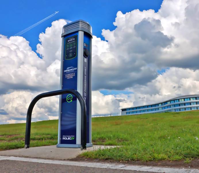 Farnborough International Launches 22kW Quantum EV Charging Pedestals at Major Electric Vehicle Event