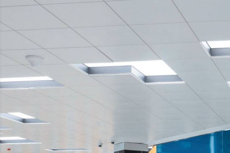 Knauf Ceiling Solutions Armstrong Metal Microlook, Axal Vector - Exposed grid system