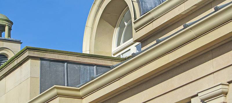 Moulded Ogee Gutters (Large) - Moulded Ogee Guttering System