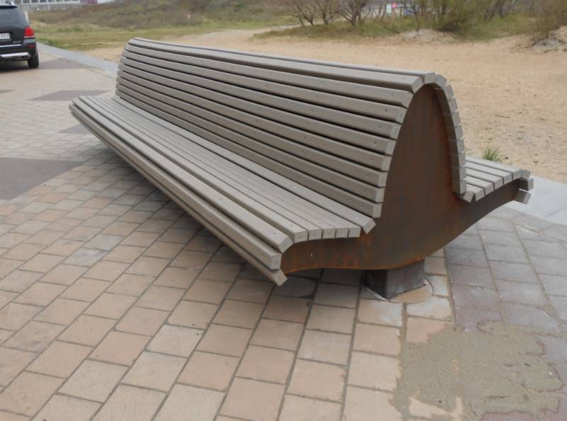 Knokke bench