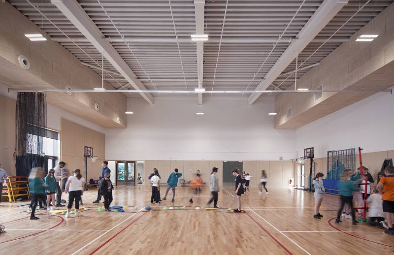 Riverside Primary School by Architype