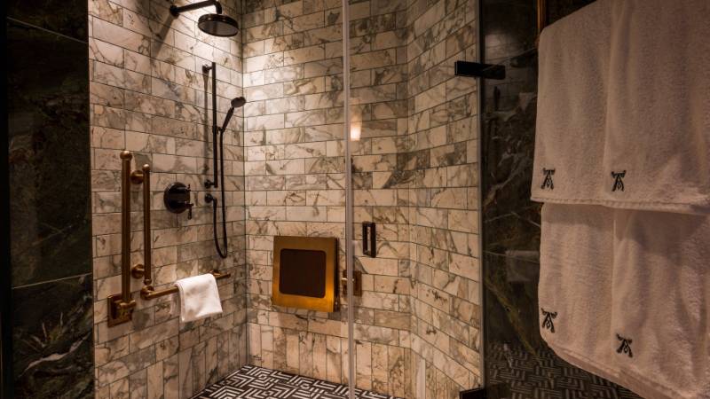 Ardberg House: Luxury Accessible Bathrooms by Fitzroy of London