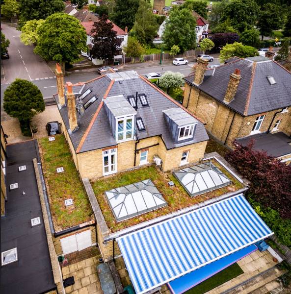 Domestic retro-fit green roof - Sydenham