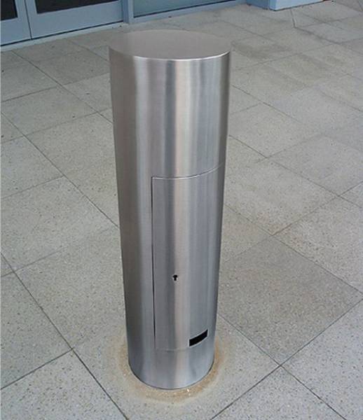 Zenith Service Bollard