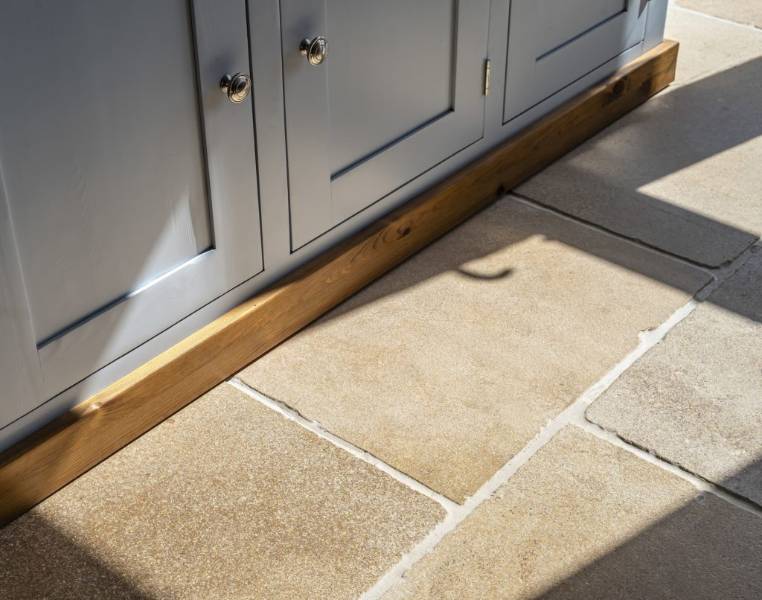 Avonbridge Limestone - Natural stone flooring