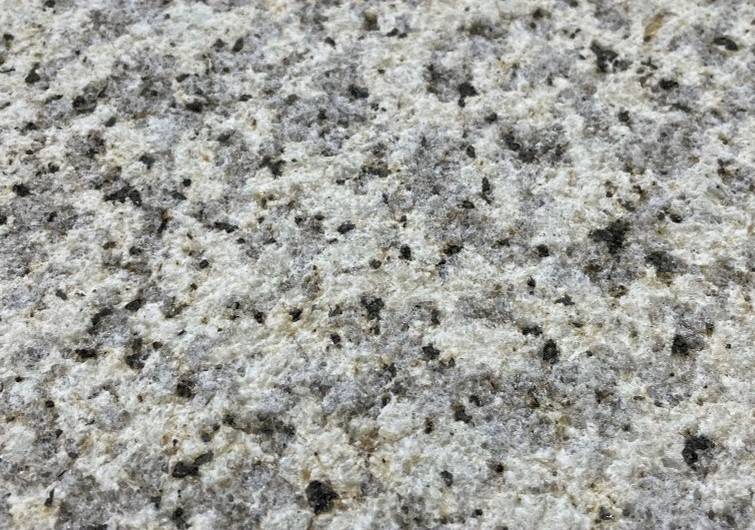 Lustre Leve Multi - Yellow Granite Paving