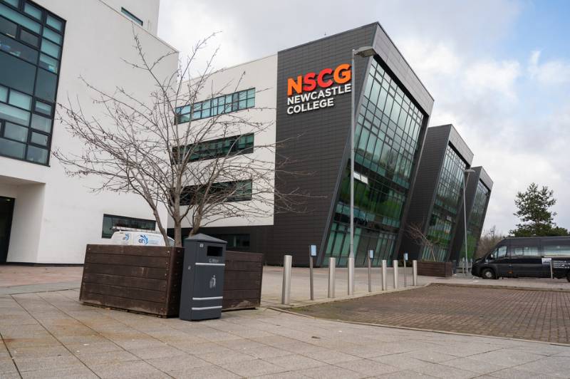 Newcastle College, Staffordshire