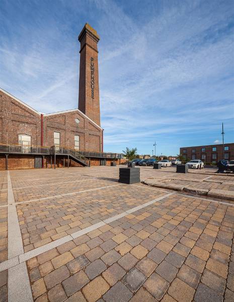 The Pumphouse, Barry