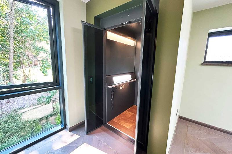 Aritco HomeLift Access Platform Lift - A Finishing Touch at Beaufort House, Woolwich, London
