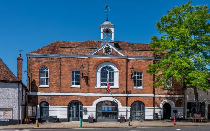 New Clement W20 steel windows for Grade II* listed Town Hall