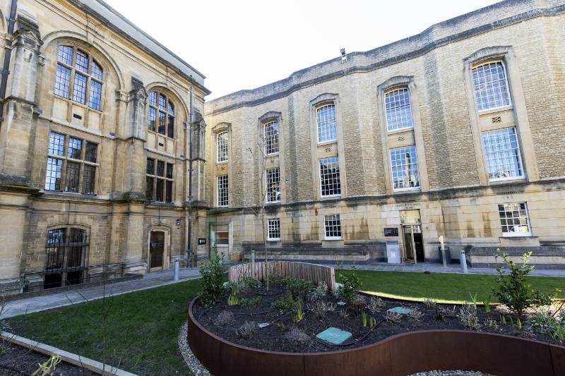 Reuben College Improves Energy Efficiency with Granada Glazing