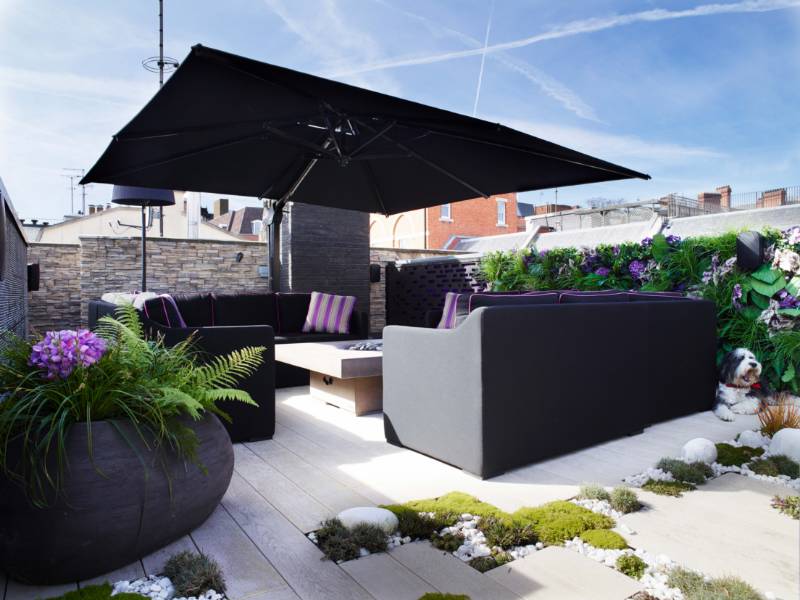 Box And Walk-On Rooflights Enhance Extensive Roof Terrace In Luxurious London Mews House