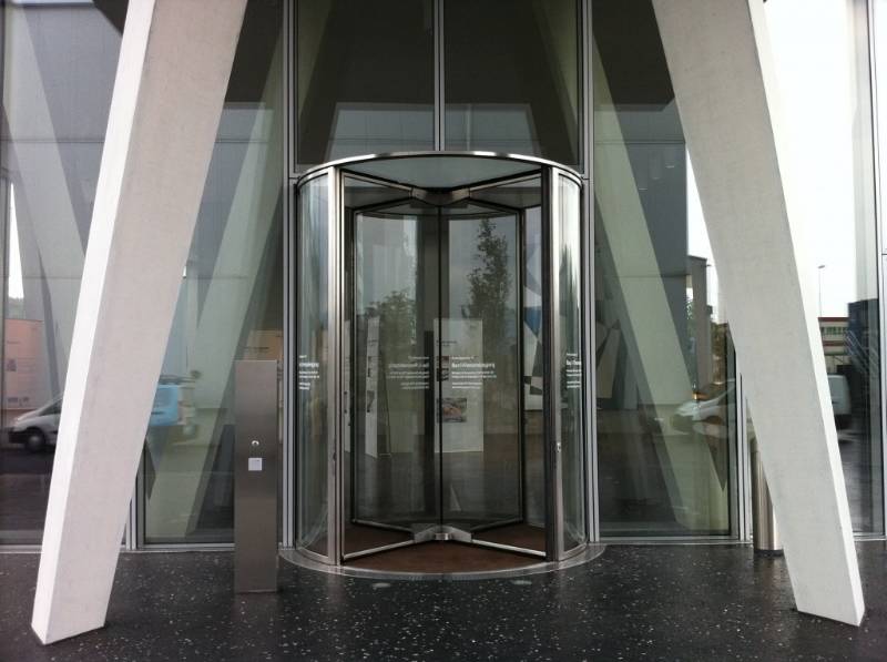 Two 3.2m Tall Circular Full Vision Revolving Doors-                             Roche Diagnostics Headquarters, Switzerland
