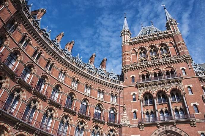 St Pancras International, London - Alumasc Rainwater Apex Cast Iron