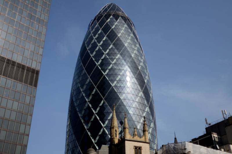 The Gherkin, London. Smoke Curtains