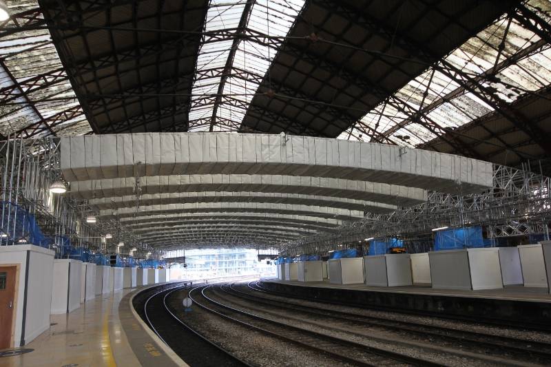 TEMPLE MEADS ROOF REFURBISHMENT WORK PROTECTED BY FIREFLY FIRE BARRIER