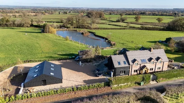 The Lakehouse, Ranton