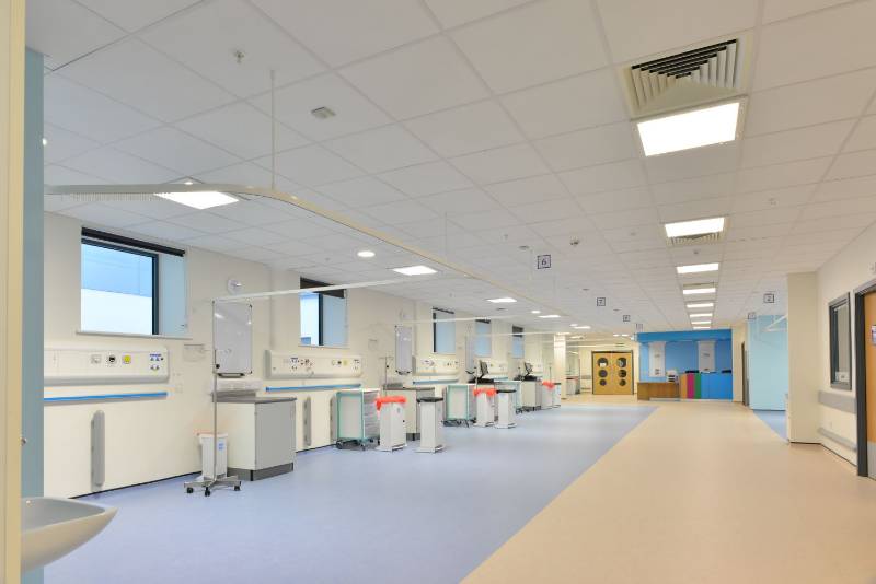 Retrofitting hygienic ceilings at Queen Elizabeth University Hospital