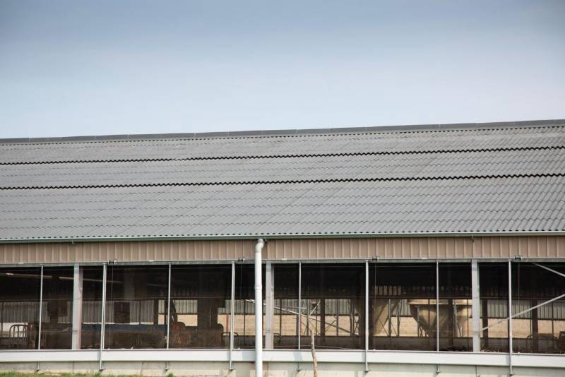 Dairy Shed featuring Eternit FarmTec - Gaec de la Guinguette