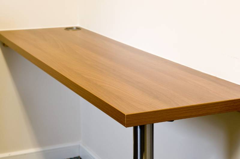 Hygenius® Modular Desk Straight