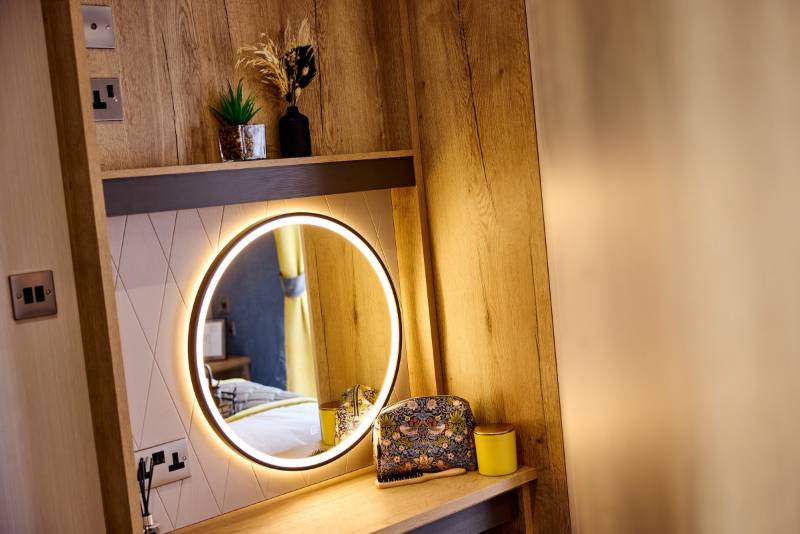 Willerby Holiday Homes - LED Mirror