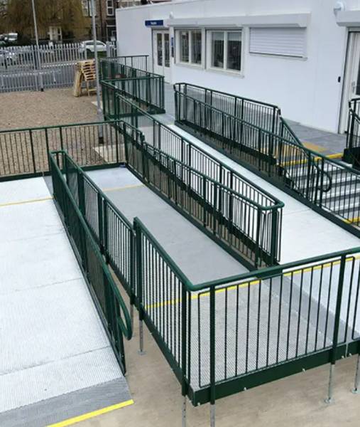 DDA Compliant Modular Steel Bridge/Walkway