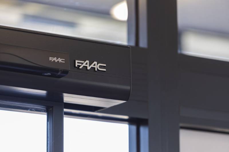 A1400 Telescopic TK35 Automatic Sliding Door system - Telescopic Sliding Door