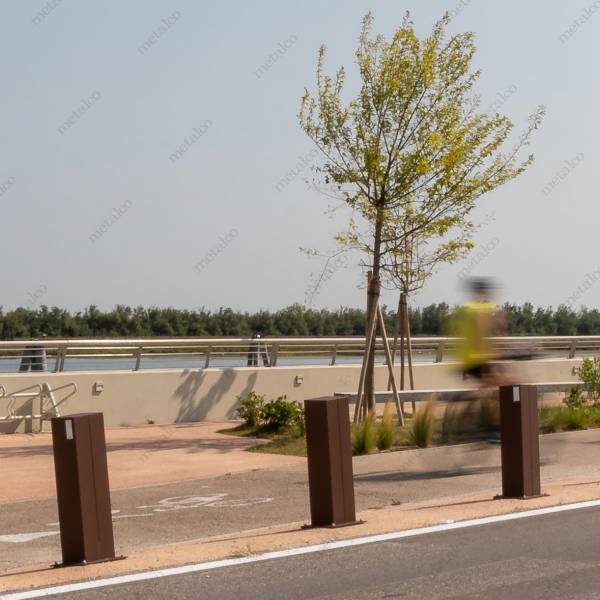 Metalco - Bollards and Barriers (07.2025)