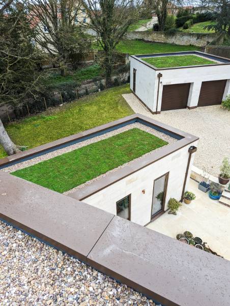 Green roof in Boothby Graffoe, Lincs.