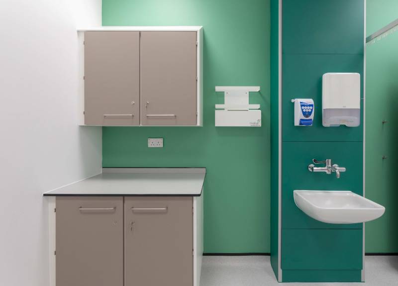 Eltham Community Hospital CDC