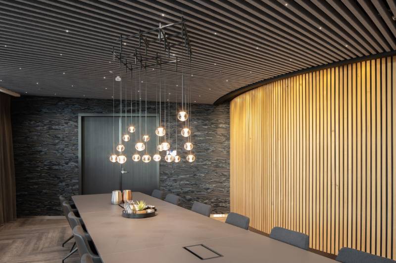 HeartFelt® Linear PareauLux   - Climatic And Acoustic Ceiling System