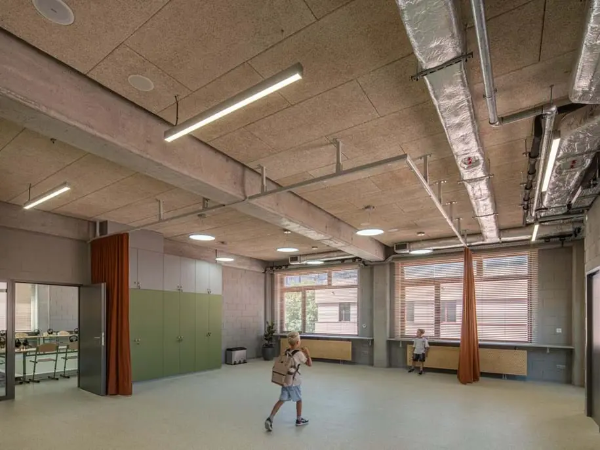 Primary School, Warsaw