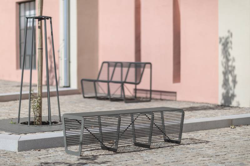 Limpido Bench - Outdoor Seating/ Benches