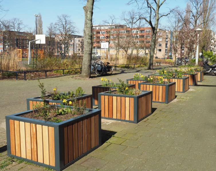 FalcoBloc Wooden Planter