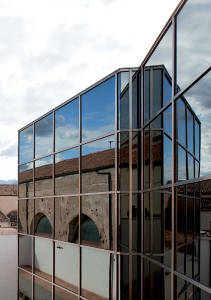 Secco 4F1 Curtain Walling - Steel Curtain Walls